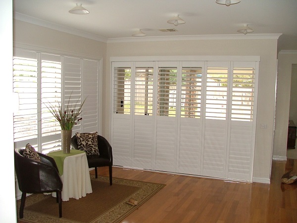 Bi Fold Plantation Shutters Pvc Basswood Aluminium Into